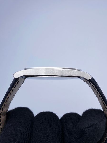 Patek Philippe Calatrava 5196P-001